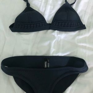 Navy Triangl Bikini